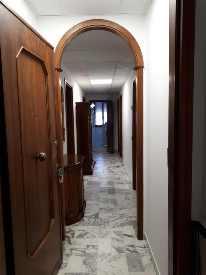 Casa Del Pescatore Apartment โมเนเลีย ภายนอก รูปภาพ