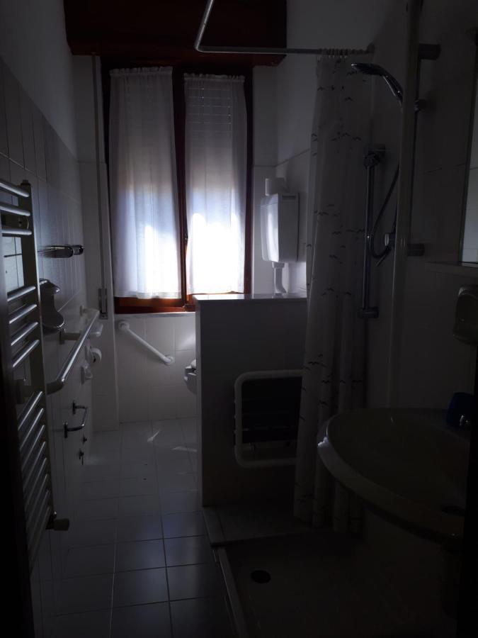 Casa Del Pescatore Apartment โมเนเลีย ภายนอก รูปภาพ
