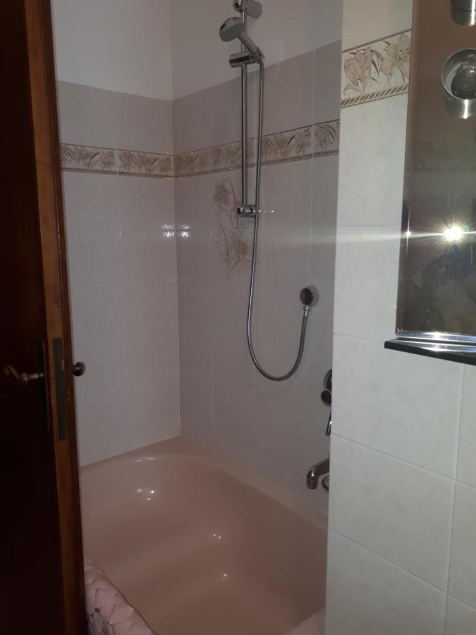Casa Del Pescatore Apartment โมเนเลีย ภายนอก รูปภาพ